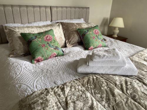 Glen Lyon Lodge Bed And Breakfast 네언 외부 사진